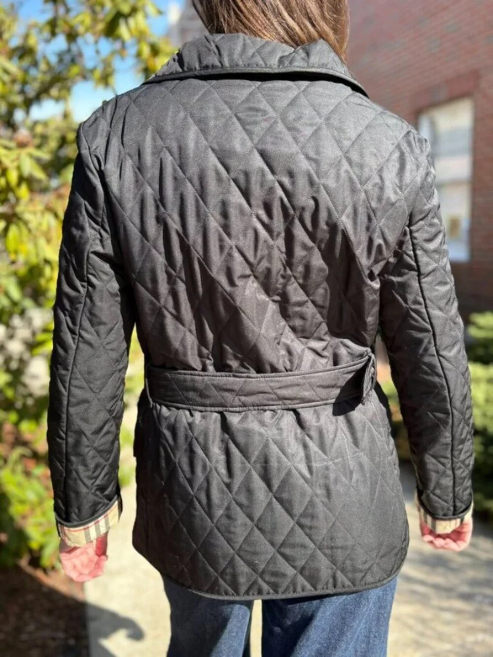 Burberry Quilted Belted Jacket - Size Medium - Picture 5 of 12